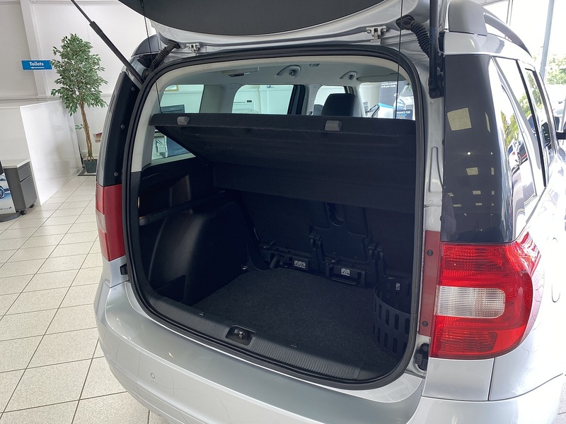 Skoda 1.6 TDI GreenLine II Elegance SUV 5dr Diesel Manual Euro 5 (s/s) (105 ps)