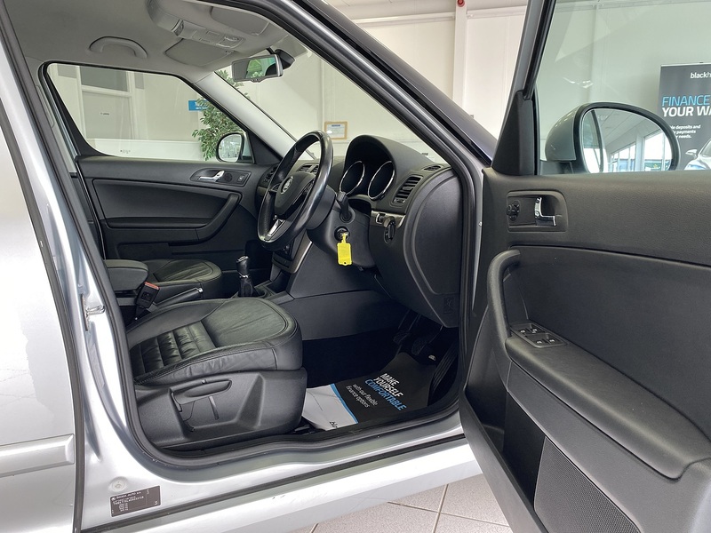 Skoda 1.6 TDI GreenLine II Elegance SUV 5dr Diesel Manual Euro 5 (s/s) (105 ps)