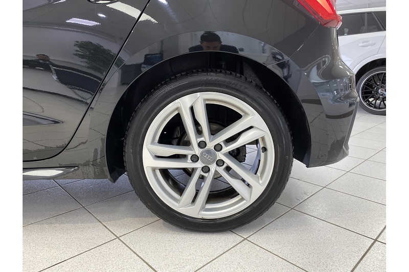 Audi 1.0 TFSI 30 S line Sportback 5dr Petrol Manual Euro 6 (s/s) (116 ps)