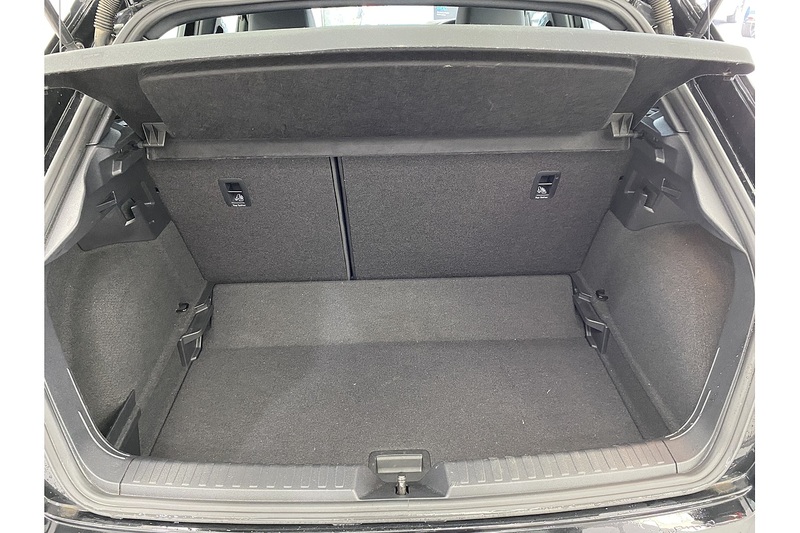 Audi 1.0 TFSI 30 S line Sportback 5dr Petrol Manual Euro 6 (s/s) (116 ps)