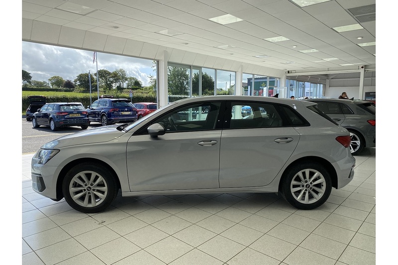 Audi 1.5 TFSI 35 Technik Sportback 5dr Petrol Manual Euro 6 (s/s) (150 ps)