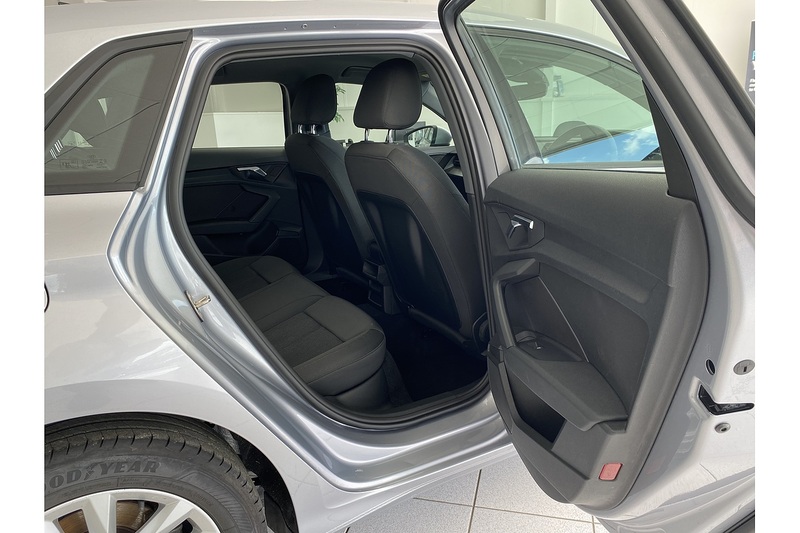 Audi 1.5 TFSI 35 Technik Sportback 5dr Petrol Manual Euro 6 (s/s) (150 ps)