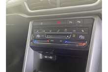 23/73 Volkswagen T-Roc 2.0 TSI Style DSG 4 Motion