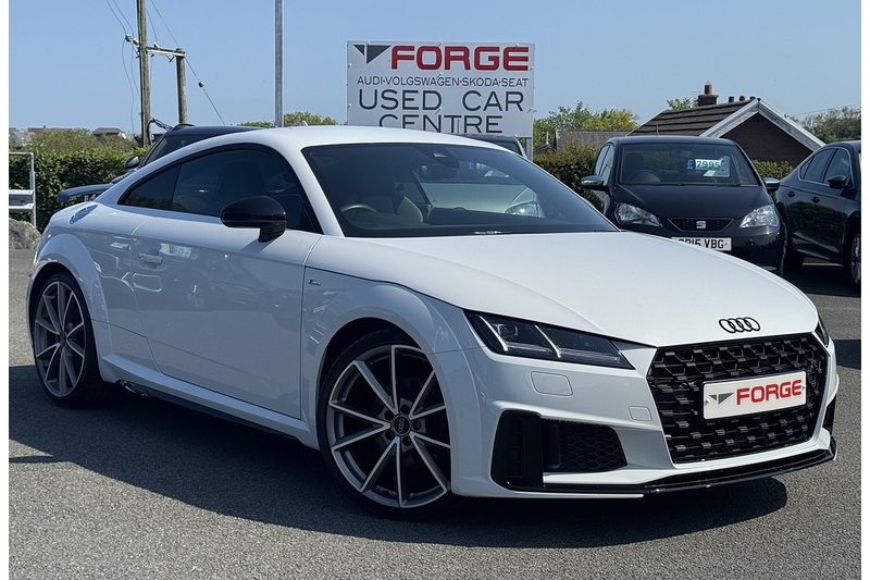 Audi 2.0 TFSI 40 Black Edition Coupe 3dr Petrol S Tronic Euro 6 (s/s) (197 ps)