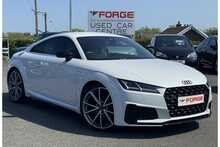 22/22 Audi TT Black Edition Coupe 40 TFSI S-Tronic 7 SPEED 200PS