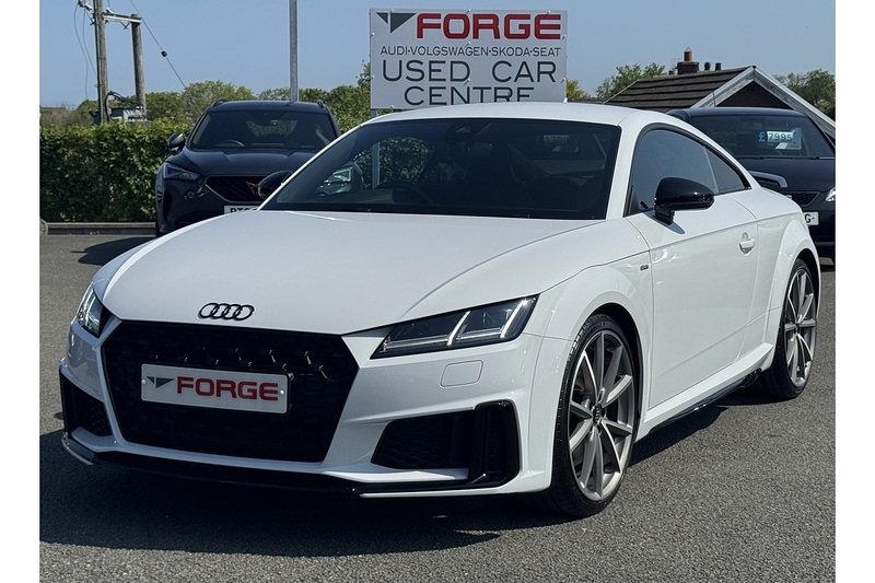 Audi 2.0 TFSI 40 Black Edition Coupe 3dr Petrol S Tronic Euro 6 (s/s) (197 ps)