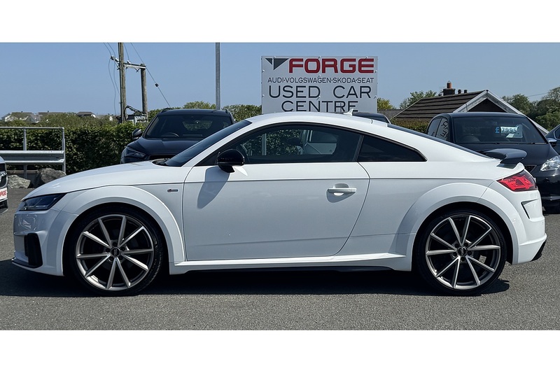 Audi 2.0 TFSI 40 Black Edition Coupe 3dr Petrol S Tronic Euro 6 (s/s) (197 ps)