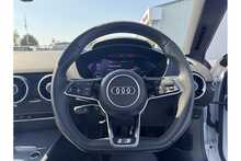 22/22 Audi TT Black Edition Coupe 40 TFSI S-Tronic 7 SPEED 200PS