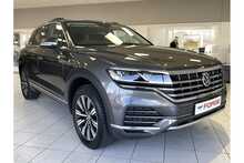 20/70 Volkswagen Touareg 3.0 TDI V6 SEL Tech Tiptronic 4Motion 286 ps