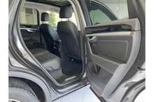 20/70 Volkswagen Touareg 3.0 TDI V6 SEL Tech Tiptronic 4Motion 286 ps