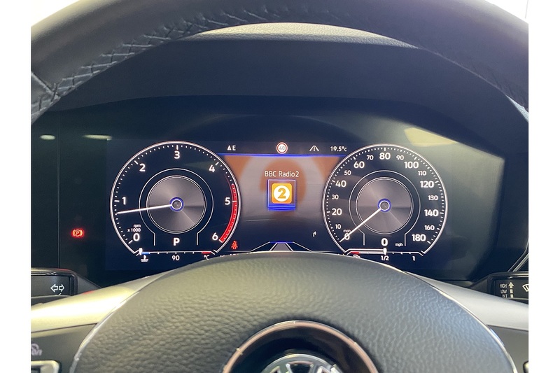 Volkswagen 3.0 TDI V6 SEL Tech SUV 5dr Diesel Tiptronic 4Motion Euro 6 (s/s) (286 ps)