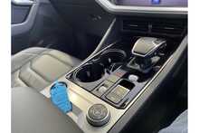 20/70 Volkswagen Touareg 3.0 TDI V6 SEL Tech Tiptronic 4Motion 286 ps