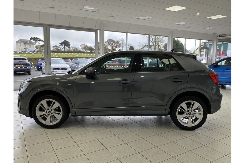 Audi 1.5 TFSI CoD 35 S line SUV 5dr Petrol S Tronic Euro 6 (s/s) (150 ps)