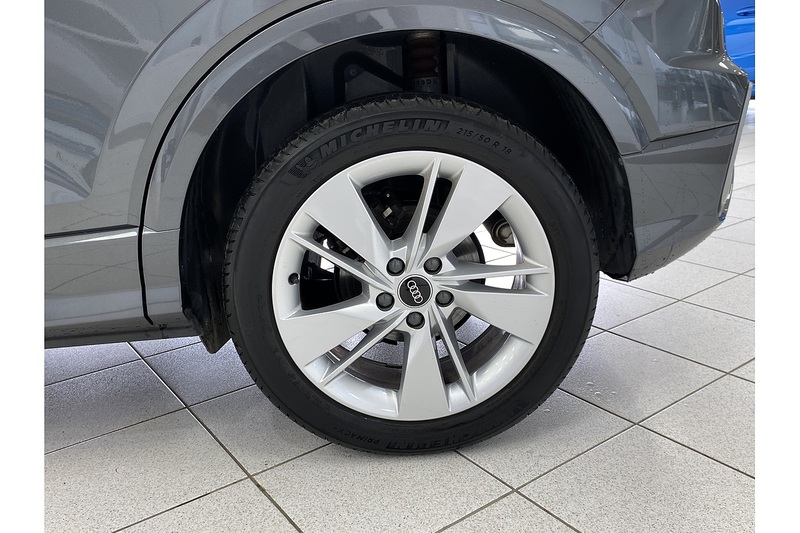 Audi 1.5 TFSI CoD 35 S line SUV 5dr Petrol S Tronic Euro 6 (s/s) (150 ps)