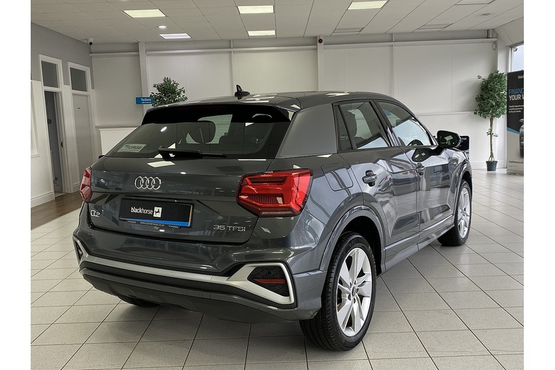 Audi 1.5 TFSI CoD 35 S line SUV 5dr Petrol S Tronic Euro 6 (s/s) (150 ps)