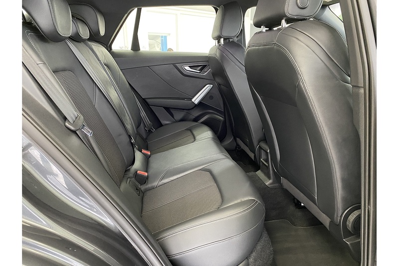 Audi 1.5 TFSI CoD 35 S line SUV 5dr Petrol S Tronic Euro 6 (s/s) (150 ps)