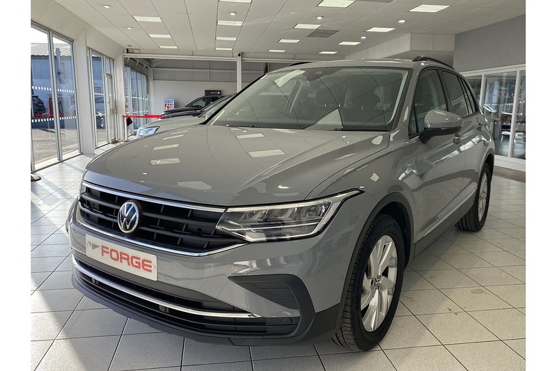 Volkswagen 1.5 TSI Life SUV 5dr Petrol DSG Euro 6 (s/s) (150 ps)