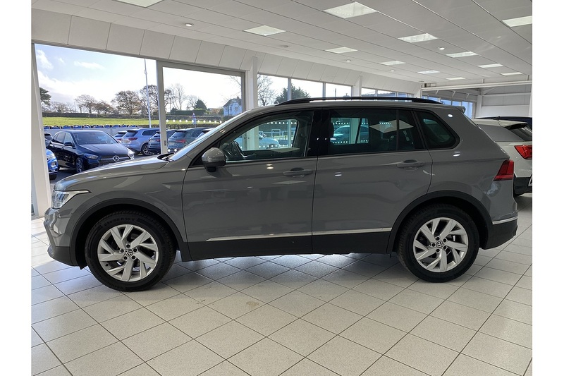 Volkswagen 1.5 TSI Life SUV 5dr Petrol DSG Euro 6 (s/s) (150 ps)