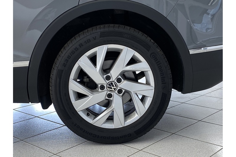 Volkswagen 1.5 TSI Life SUV 5dr Petrol DSG Euro 6 (s/s) (150 ps)