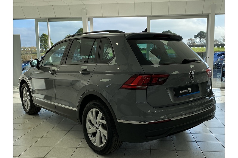 Volkswagen 1.5 TSI Life SUV 5dr Petrol DSG Euro 6 (s/s) (150 ps)