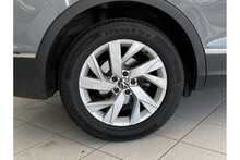 20/70 Volkswagen Tiguan 1.5 TSI Life SUV DSG 150 ps