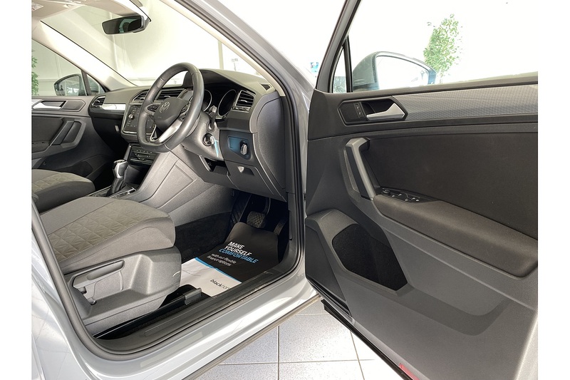 Volkswagen 1.5 TSI Life SUV 5dr Petrol DSG Euro 6 (s/s) (150 ps)