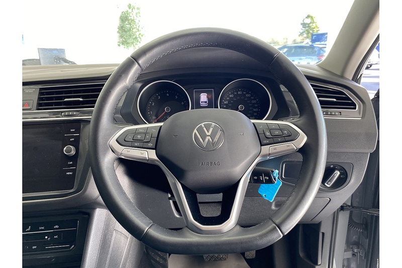 Volkswagen 1.5 TSI Life SUV 5dr Petrol DSG Euro 6 (s/s) (150 ps)