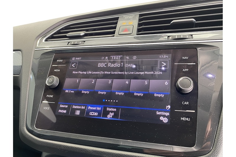 Volkswagen 1.5 TSI Life SUV 5dr Petrol DSG Euro 6 (s/s) (150 ps)