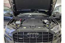 23/23 Audi Q7 3.0 TDI V6 50 Black Edition Diesel Tiptronic quattro 286 ps