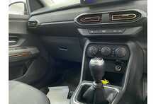 21/21 Dacia Sandero 1.0 TCe Comfort Hatchback 90 ps