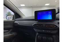 21/21 Dacia Sandero 1.0 TCe Comfort Hatchback 90 ps