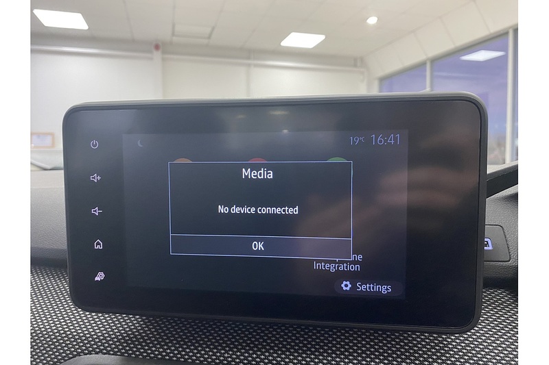 Dacia 1.0 TCe Comfort Hatchback 5dr Petrol Manual Euro 6 (s/s) (90 ps)