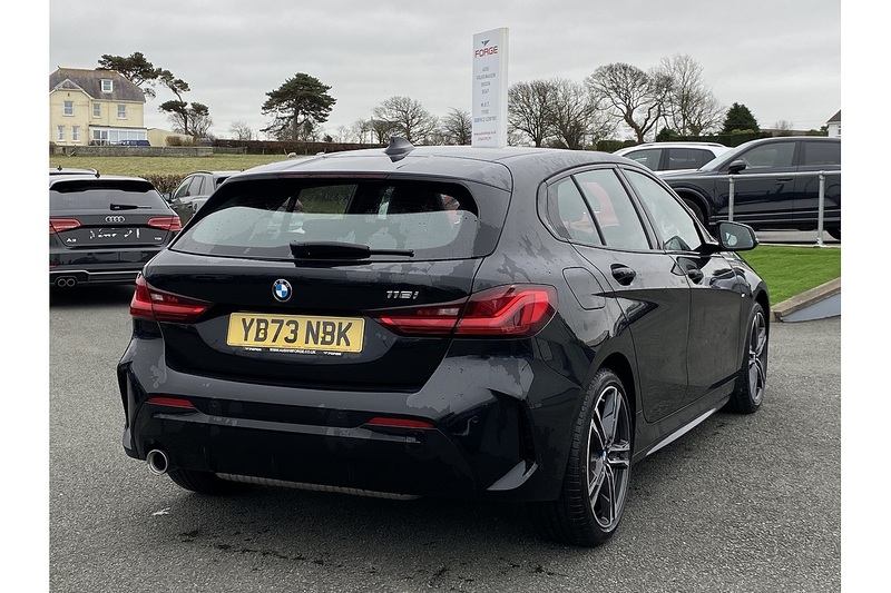 BMW 1.5 118i M Sport (LCP) Hatchback 5dr Petrol DCT Euro 6 (s/s) (136 ps)