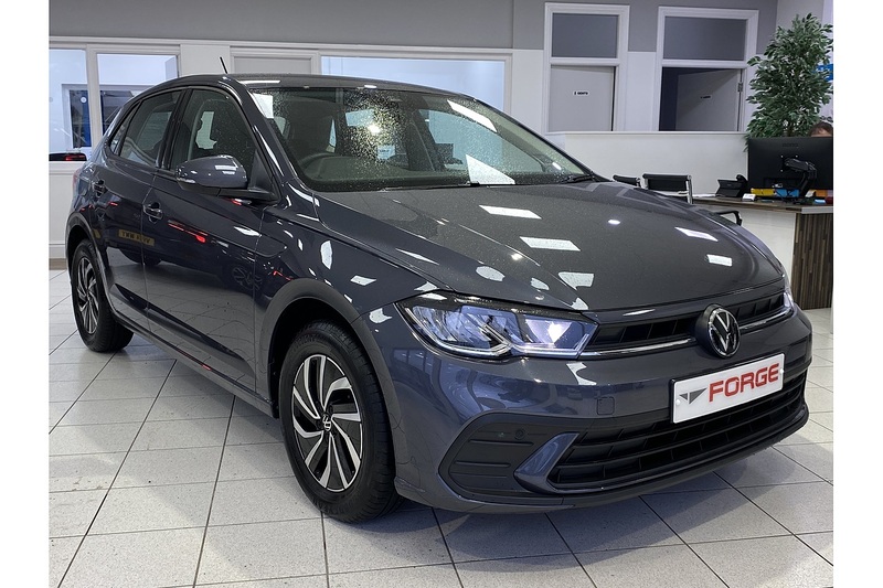 Volkswagen 1.0 TSI Life Hatchback 5dr Petrol Manual Euro 6 (s/s) (95 ps)