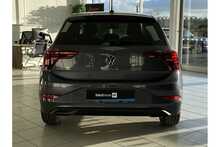 24/74 Volkswagen Polo Match 1.0 TSI DSG 95PS