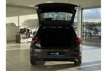 24/74 Volkswagen Polo Match 1.0 TSI DSG 95PS