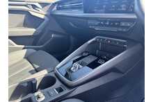 23/23 Audi A3 TFSIe S line 40 Sportback S Tronic 204 ps