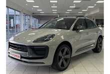 23/23 Porsche Macan T  2.0 SUV Petrol 4WD 265 ps