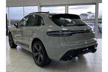 23/23 Porsche Macan T  2.0 SUV Petrol 4WD 265 ps