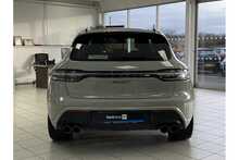 23/23 Porsche Macan T  2.0 SUV Petrol 4WD 265 ps
