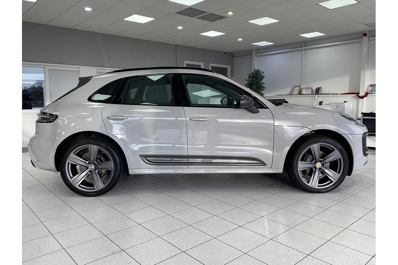 Porsche 2.0T T SUV 5dr Petrol PDK 4WD Euro 6 (s/s) (265 ps)