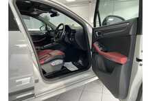 23/23 Porsche Macan T  2.0 SUV Petrol 4WD 265 ps