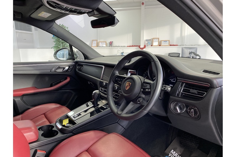 Porsche 2.0T T SUV 5dr Petrol PDK 4WD Euro 6 (s/s) (265 ps)