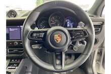 23/23 Porsche Macan T  2.0 SUV Petrol 4WD 265 ps