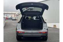 21/71 Audi Q5 2.0 TDI 40 Edition 1 Diesel S Tronic quattro 204 ps