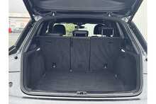 21/71 Audi Q5 2.0 TDI 40 Edition 1 Diesel S Tronic quattro 204 ps