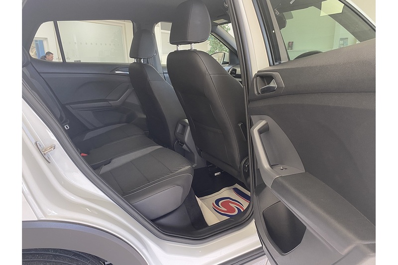 Volkswagen 1.5 TSI EVO R-Line SUV 5dr Petrol DSG Euro 6 (s/s) (150 ps)