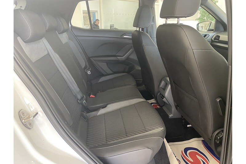 Volkswagen 1.5 TSI EVO R-Line SUV 5dr Petrol DSG Euro 6 (s/s) (150 ps)