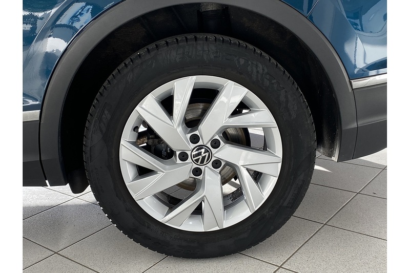 Volkswagen 1.5 TSI Life SUV 5dr Petrol DSG Euro 6 (s/s) (150 ps)