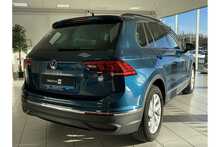 23/23 Volkswagen Tiguan TSI Life